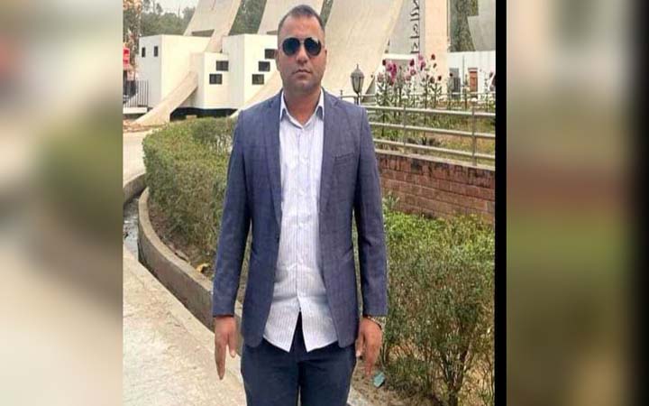 প্রশ্নফাঁসে যেভাবে ফাঁসলেন কুবি শিক্ষক কাজী আনিছ