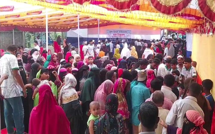 চাঁদপুরে বিনামূল্যে চিকিৎসাসেবা দিলো আল-হিলাল ফাউন্ডেশন