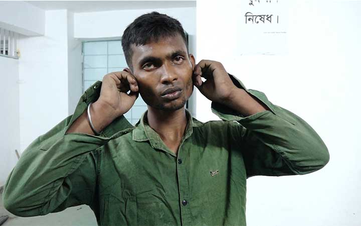 নেশার টানে বাগেরহাট থেকে যশোরে চুরি করতে গিয়ে হাতে নাতে আটক যুবক