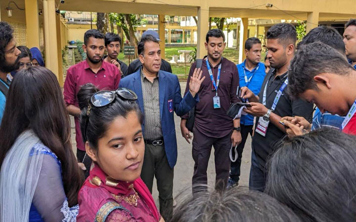 কুমিল্লায় গ্রিন ইউনিভার্সিটির সাংবাদিকতা বিভাগের ওয়ার্কশপ