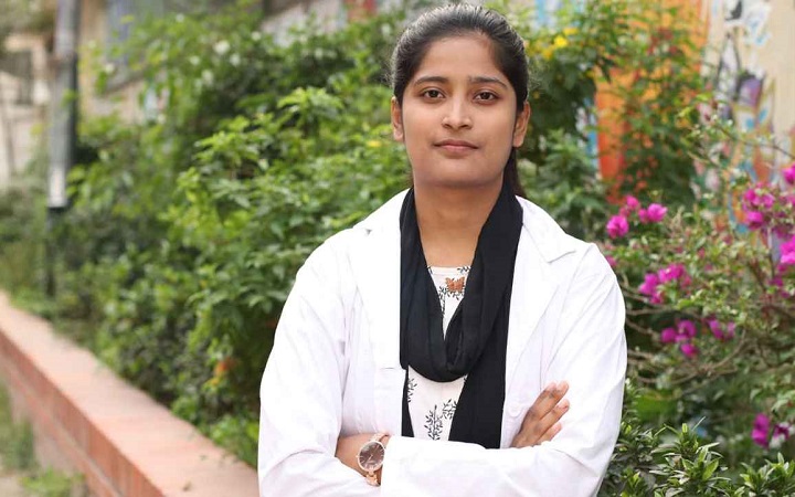 এমবিবিএস দ্বিতীয় প্রফেশনাল পরীক্ষায় প্রথম স্থান অর্জন করেছেন সাদিয়া