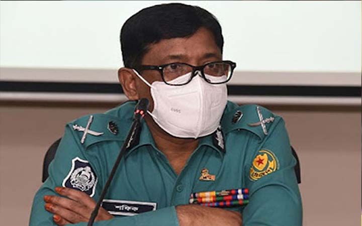 মাস্ক ছাড়া পূজামণ্ডপে প্রবেশ নয়: ডিএমপি কমিশনার