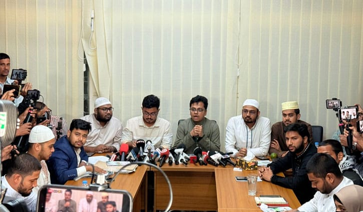 ডাকসুতে শেখ হাসিনার আজীবন সদস্যপদ বাতিল