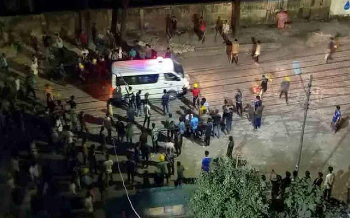 ঢাকা পলিটেকনিক ও বুটেক্স শিক্ষার্থীদের মধ্যে দফায় দফায় সংঘর্ষ, আহত ৪০