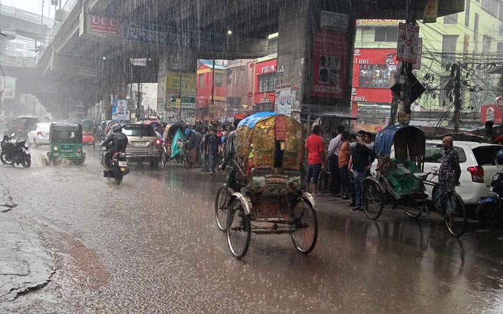 বায়ুদূষণে শীর্ষে দিল্লি, ঢাকার বাতাসের মান ‘সহনীয়’
