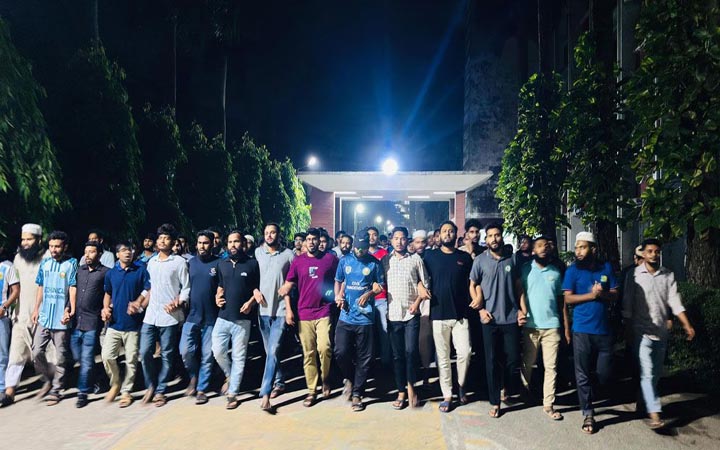 ডুয়েটে নতুন ভিসি নিয়োগ প্রত্যাখ্যান করে শিক্ষার্থীদের বিক্ষোভ
