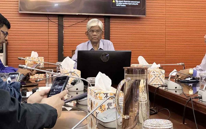 ভারতের চাল সিঙ্গাপুর থেকে কিনছে সরকার: অর্থ উপদেষ্টা