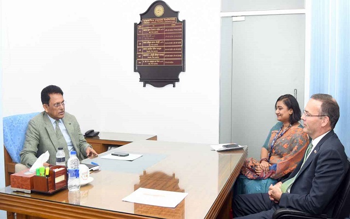 শিক্ষামন্ত্রী ও ব্রিটিশ কাউন্সিলের প্রতিনিধিদলের সাক্ষাৎ