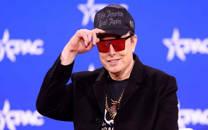 মাস্ককে রাজনৈতিক আশ্রয় দেবে রাশিয়া