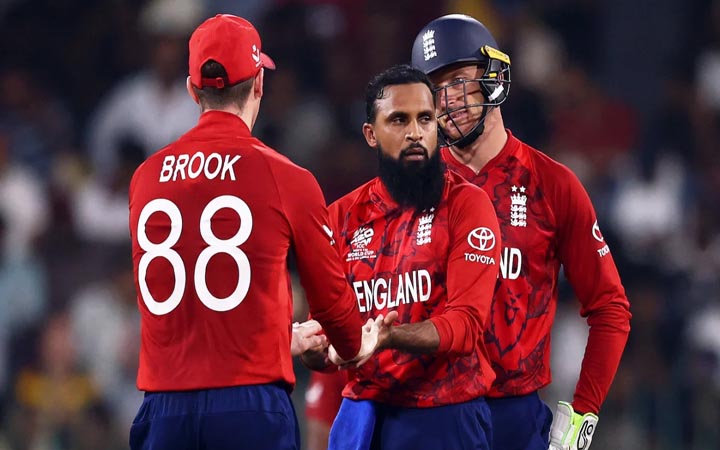 ইংল্যান্ডকে ফাইনালে দেখছেন ভন