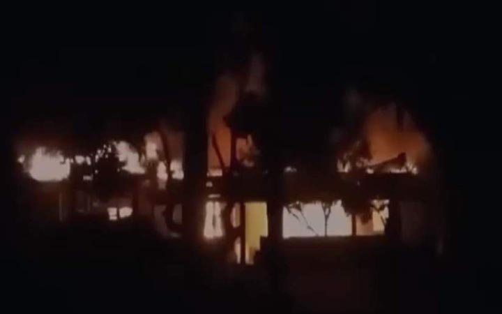 শিবির নেতা হত্যা, অভিযুক্ত যুবদল নেতার বাড়িতে আগুন-ভাঙচুর