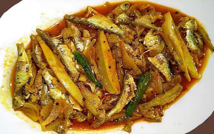 গরমে স্বাদ ফেরাতে রাঁধতে পারেন আম মলার চরচড়ি