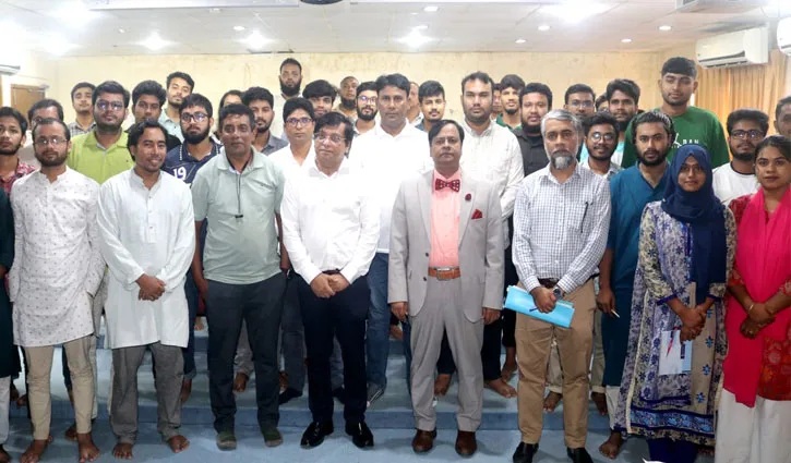 গোবিপ্রবিতে সাংবাদিকতা বিষয়ে সেমিনার