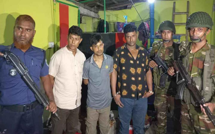 গাইবান্ধায় ৪৬১ পিস ইয়াবাসহ ৩ কারবারি গ্রেফতার