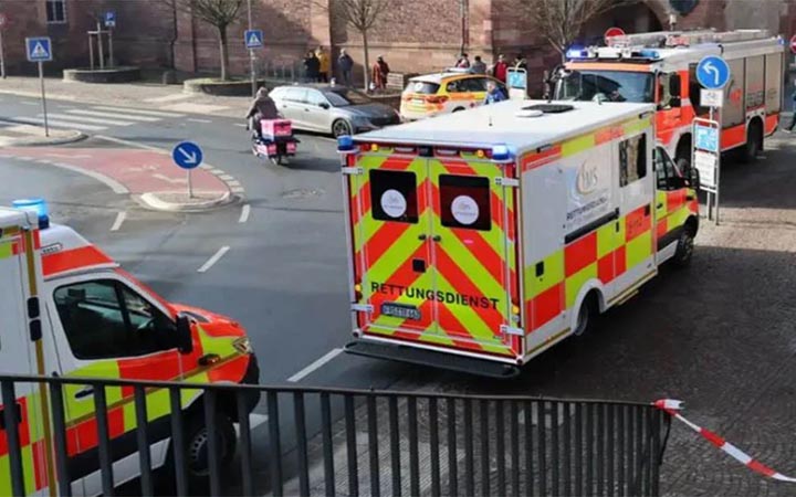 জার্মানিতে ছুরিকাঘাতে শিশুসহ নিহত ২, হামলাকারী গ্রেফতার