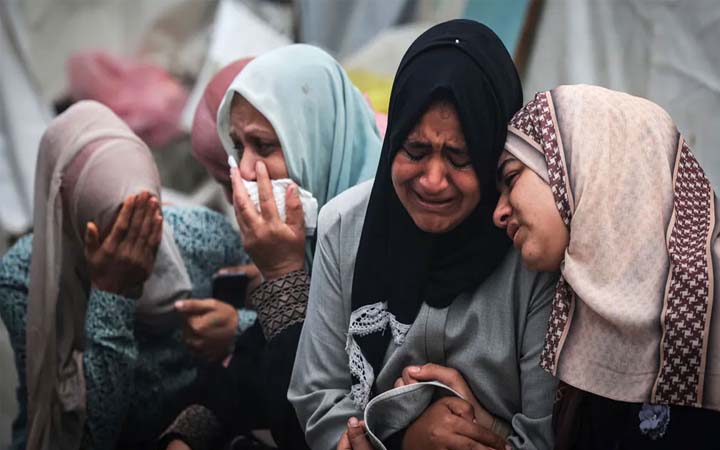 গাজায় ইসরায়েলি হামলায় একদিনে নিহত ২৫০