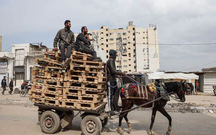 ট্রাম্পের হুমকিকে পাত্তা দিচ্ছে না গাজাবাসী