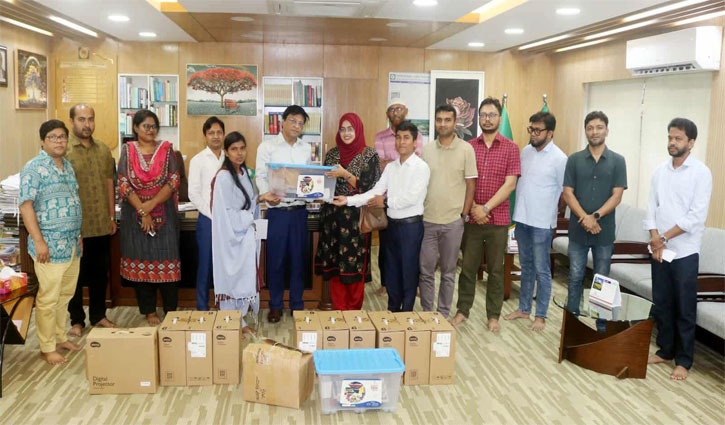 শিক্ষার মানোন্নয়ন ও গবেষণায় নতুন সরঞ্জাম পেল গোবিপ্রবি