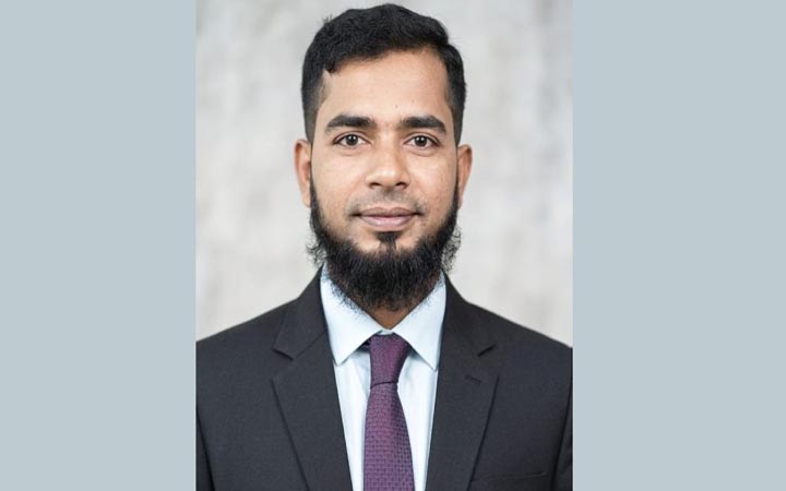 গোপালগঞ্জের শ্রেষ্ঠ সহকারী শিক্ষক রাসেল কাজী