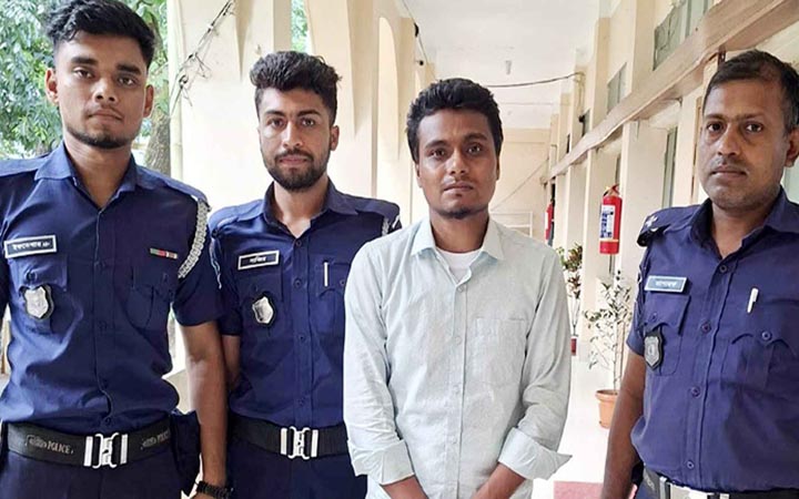 নিয়োগ পরীক্ষায় প্রক্সি দিতে এসে যুবকের কারাদণ্ড