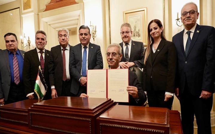 গাজার শাসনভার হস্তান্তরে প্রস্তুত বলে জানাল হামাস