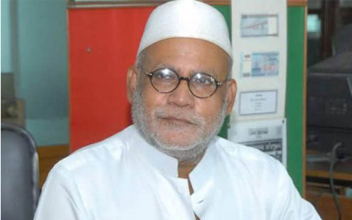 জয়নাল হাজারীর প্রথম জানাজা সম্পন্ন