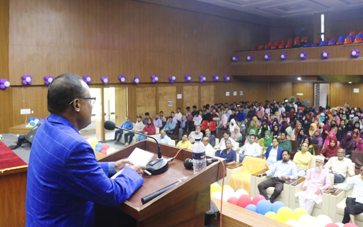 হাবিপ্রবির ২৪তম ব্যাচের নবীন বরণ অনুষ্ঠিত