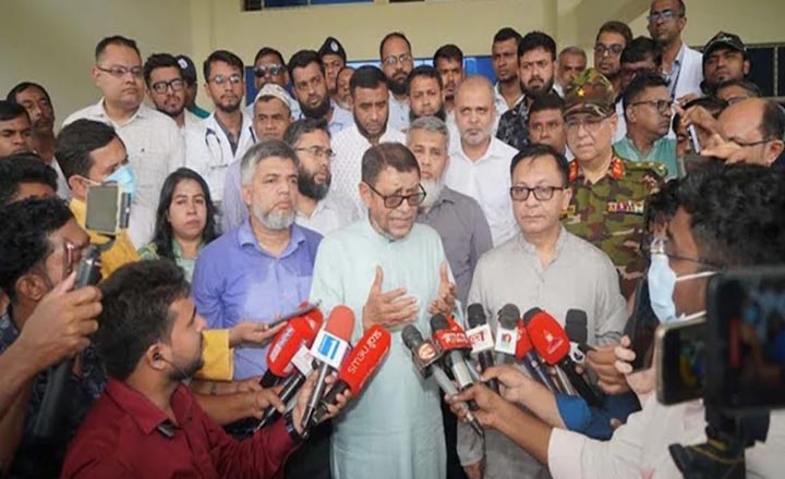 দেশের প্রতিটি সরকারি হাসপাতাল দালালমুক্ত করার প্রত্যয় স্বাস্থ্যমন্ত্রীর