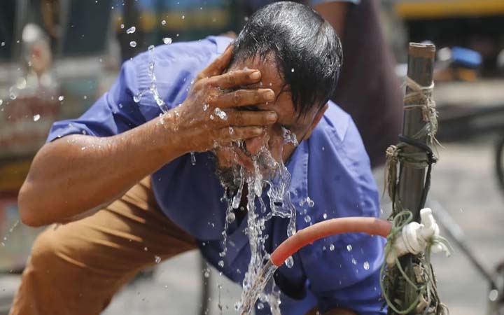 ২৪ জেলায় অব্যাহত থাকবে তাপপ্রবাহ