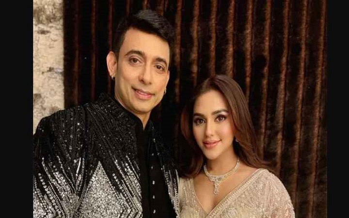 নুসরাত ফারিয়াকে নিয়ে দুবাই যাচ্ছেন জায়েদ খান!