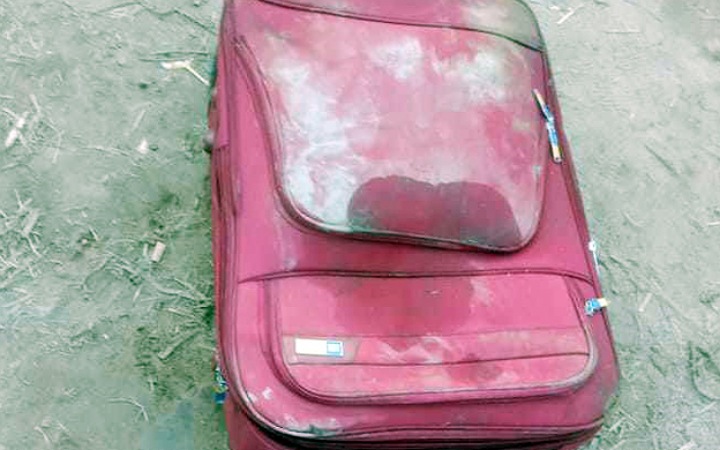 লাগেজে মিললো মাথা-পা বিচ্ছিন্ন তরুণীর মরদেহ
