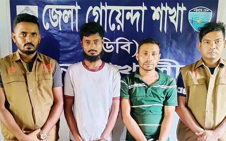 ৯৬ বোতল বিদেশি মদসহ দুই কারবারি আটক