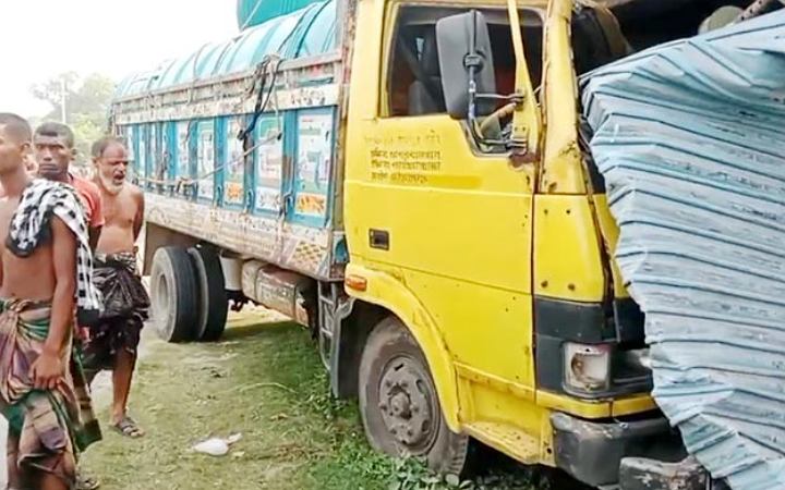 মনিরামপুরে সড়ক দুর্ঘটনায় নিহত ২