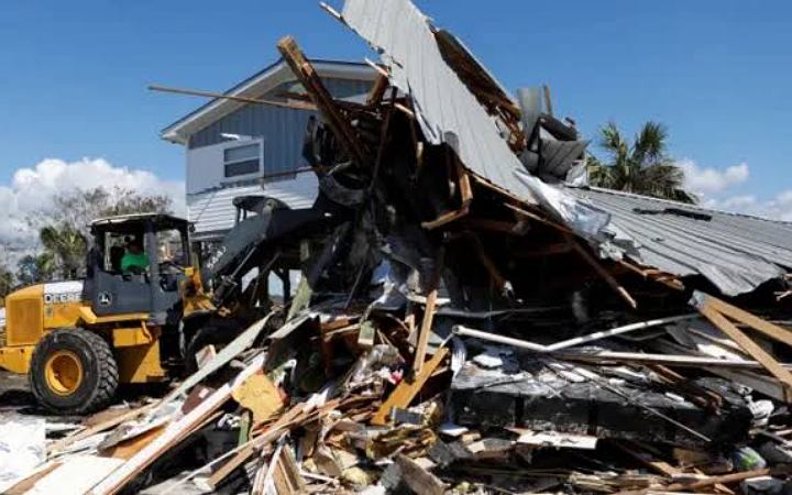যুক্তরাষ্ট্রে হ্যারিকেন হেলেনের তাণ্ডব,নিহত বেড়ে ১৩০