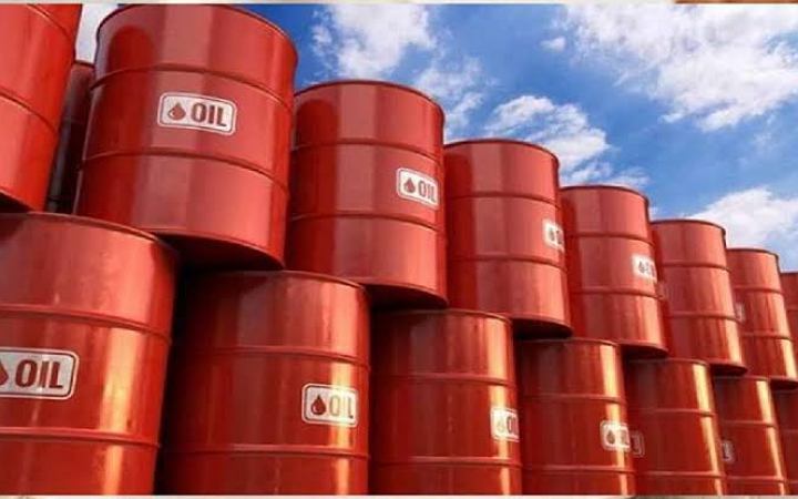 ইসরায়েলে ইরানের ক্ষেপণাস্ত্র হামলার পর বিশ্ববাজারে বাড়ল তেলের দাম