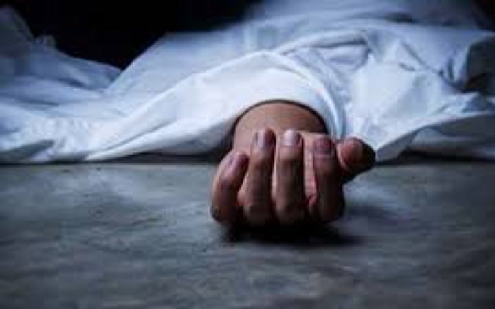 ফরিদপুরে অতিরিক্ত মদপানে স্কুলছাত্রীর মৃত্যু