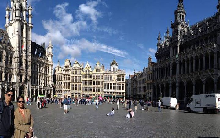 বিশ্বে প্রথমবারের মতো বেলজিয়ামে যৌনকর্মীদের জন্য নতুন আইন