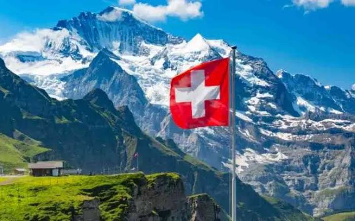 এবার ভারতকে দেওয়া বিশেষ সুবিধা বাতিল করল সুইজারল্যান্ড