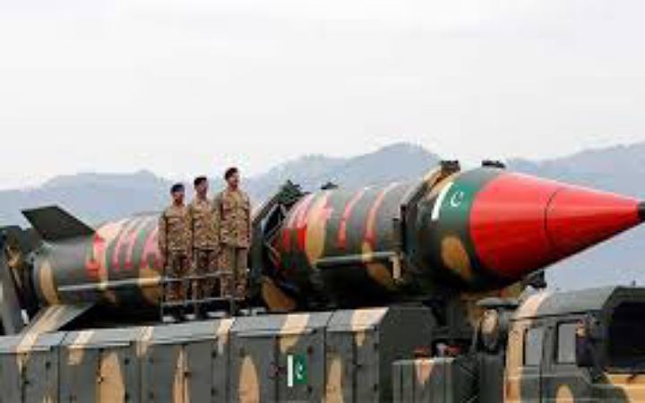 পাকিস্তানের দূরপাল্লার ব্যালিস্টিক ক্ষেপণাস্ত্রে নিষেধাজ্ঞা যুক্তরাষ্ট্রের