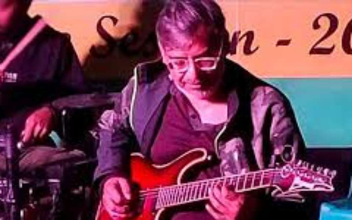 মারা গেলেন গিটারিস্ট শাহরিয়ার পিকলু