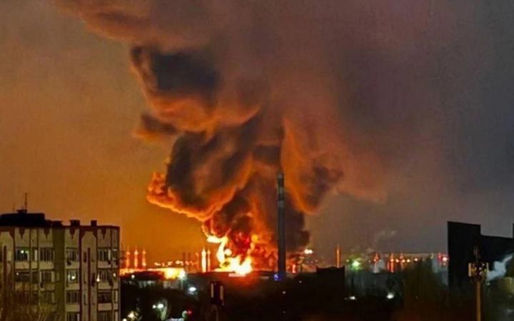 রাশিয়ার অভ্যন্তরে ইউক্রেনের ড্রোন হামলা