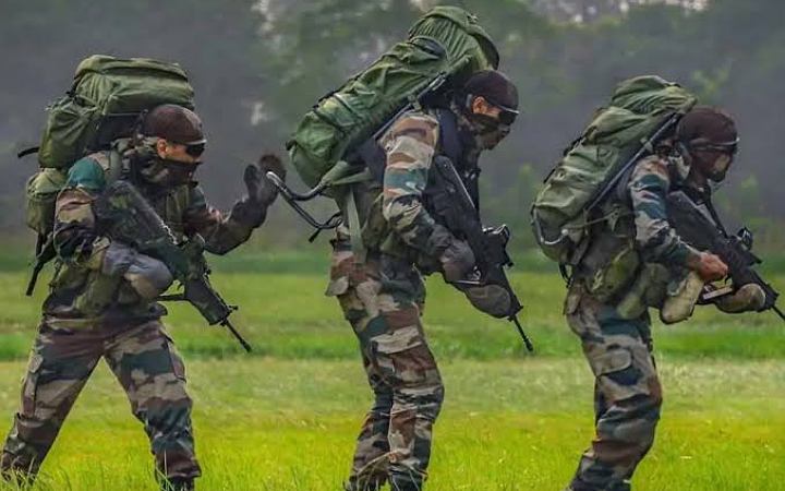 ফের মাওবাদীদের পেতে রাখা বোমায় জখম হয়েছে ভারতের দুই কমান্ডো