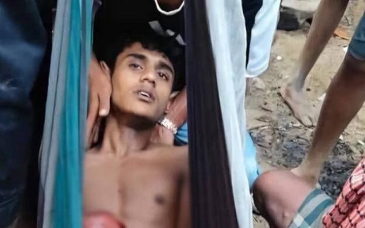 নাইক্ষ্যংছড়ি সীমান্তে মাইন বিস্ফোরণে কিশোরের পা বিচ্ছিন্ন
