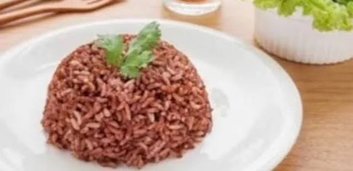 লাল চালের ভাত খাওয়ার উপকারিতা
