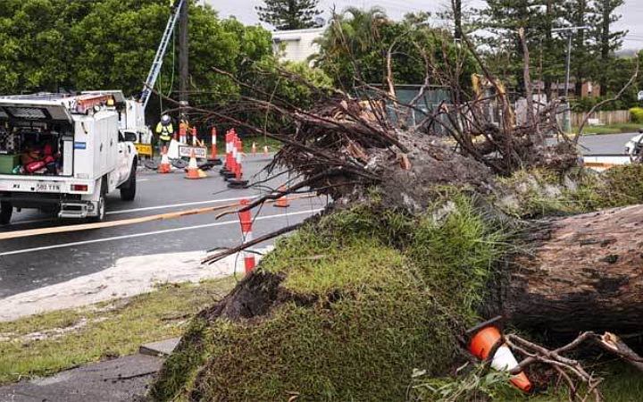 আলফ্রেডের আঘাতে অস্ট্রেলিয়ায় ১ লাখ ২০ হাজারের বেশি বাড়িঘর
