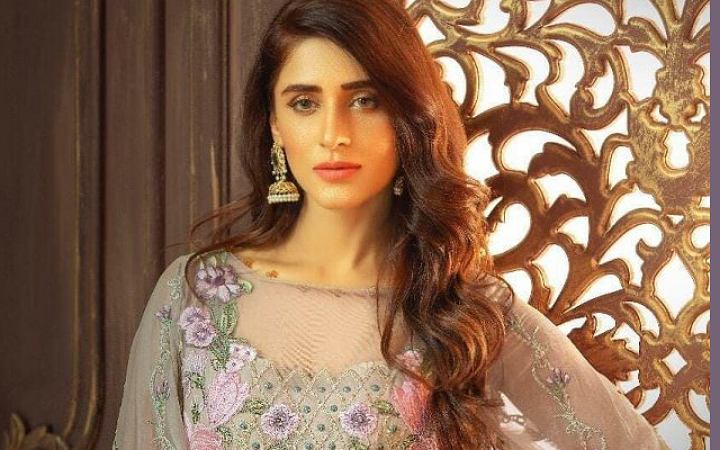 এবার বাংলা সিনেমায় নায়িকা হিসেবে যুক্ত হলেন পাকিস্তানি  মডেল জারা আহমেদ