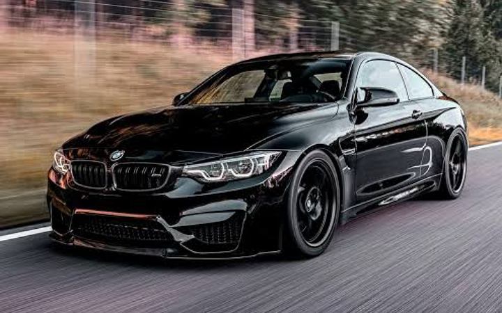 কালো রঙের গাড়ি মানুষ কেন বেশি কেনে?