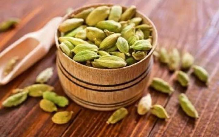 ক্যানসার প্রতিরোধে ছোট এলাচের উপকারিতা