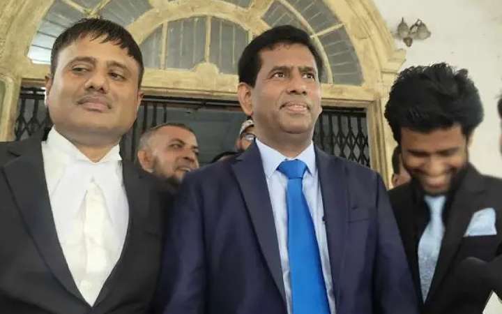 জুলাই-আগস্টের গণহত্যার বিচার বানচালে মোটা অঙ্কের অর্থ বিনিয়োগ