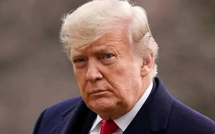 এবার সৌদি আরবকে ১০০ বিলিয়ন ডলারের অস্ত্রচুক্তির প্রস্তাব দেবেন ট্রাম্প